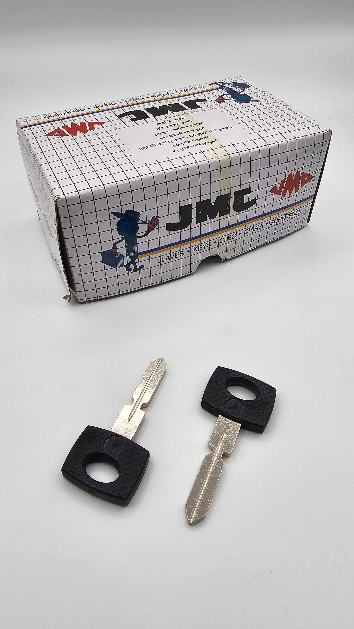 Cles . JML . PLASTIQUE                    25 . model .