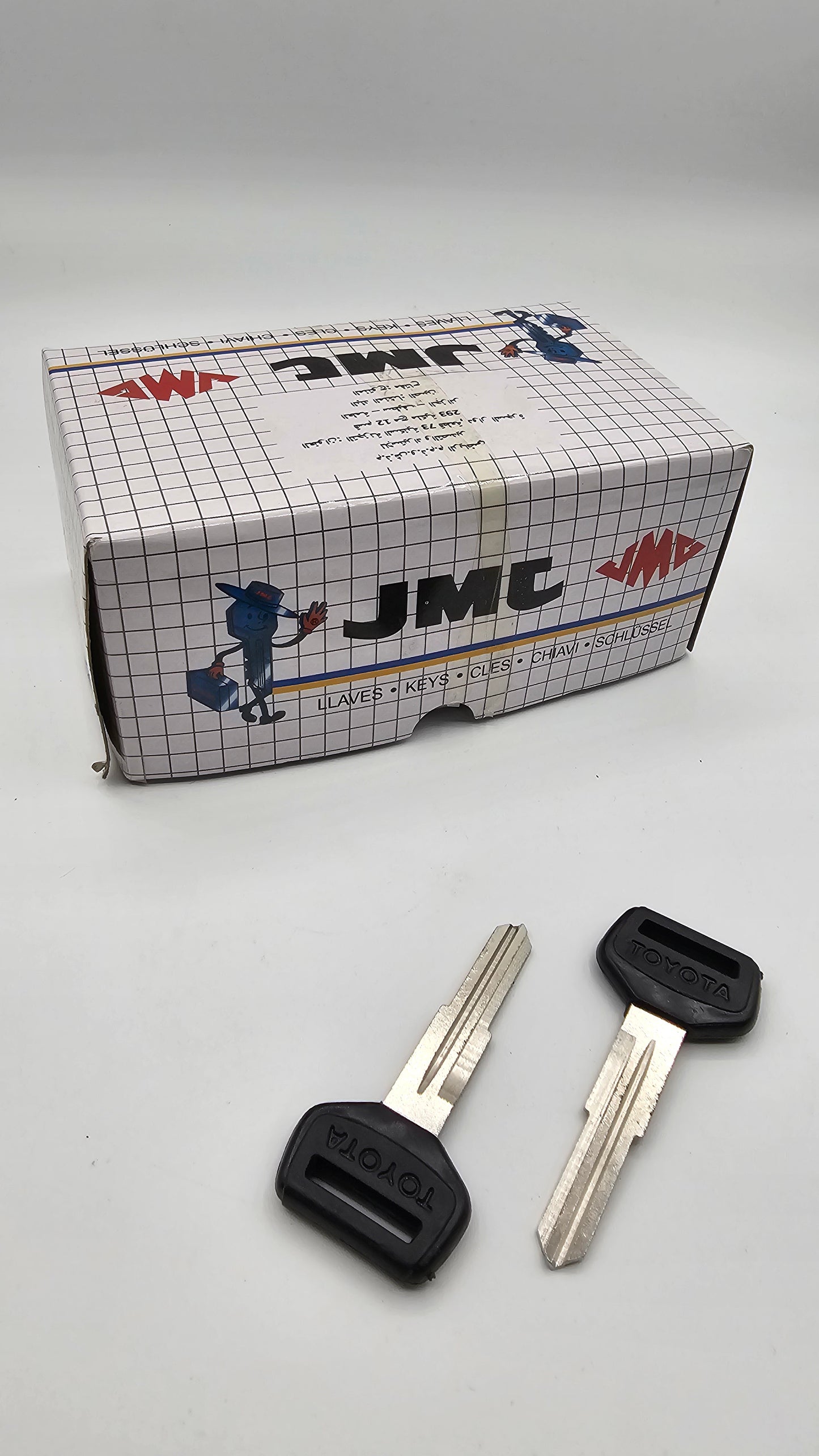 Cles . JML . PLASTIQUE                    25 . model .